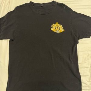 Belching beaver brewery men’s Tshirt